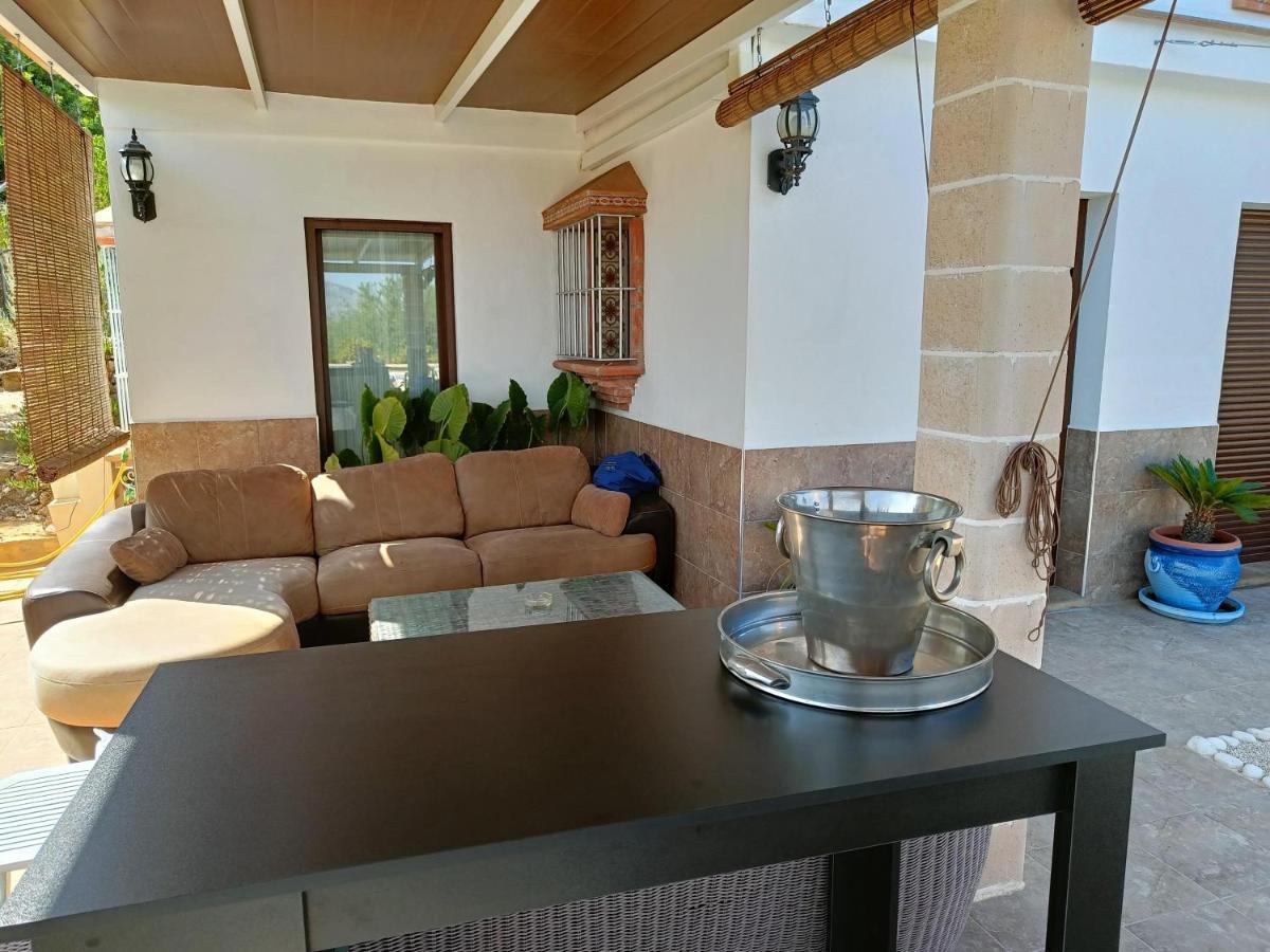 Casa Serenity Эль-Чорро Экстерьер фото